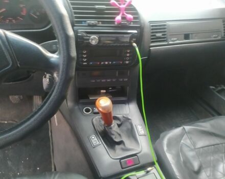 Чорний БМВ 3 Серія, об'ємом двигуна 2 л та пробігом 400 тис. км за 2500 $, фото 1 на Automoto.ua