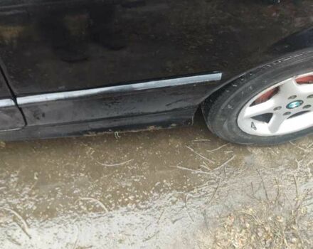 Черный БМВ 3 Серия, объемом двигателя 1.7 л и пробегом 3 тыс. км за 2363 $, фото 6 на Automoto.ua