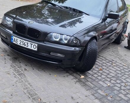 Черный БМВ 3 Серия, объемом двигателя 1.9 л и пробегом 500 тыс. км за 3800 $, фото 4 на Automoto.ua