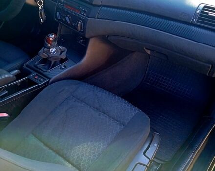 Черный БМВ 3 Серия, объемом двигателя 1.8 л и пробегом 286 тыс. км за 4500 $, фото 5 на Automoto.ua