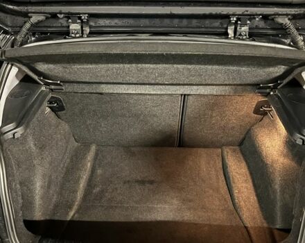 Черный БМВ 3 Серия, объемом двигателя 2 л и пробегом 214 тыс. км за 7500 $, фото 6 на Automoto.ua