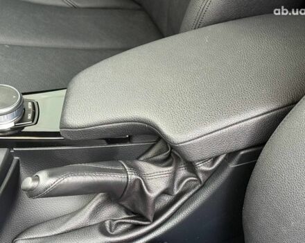 Чорний БМВ 3 Серія, об'ємом двигуна 2 л та пробігом 142 тис. км за 22990 $, фото 16 на Automoto.ua