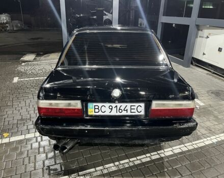 Черный БМВ 3 Серия, объемом двигателя 1.8 л и пробегом 500 тыс. км за 900 $, фото 4 на Automoto.ua