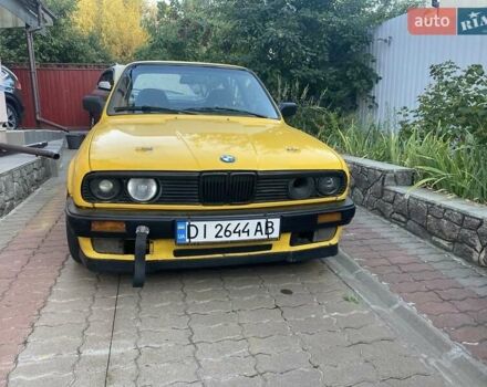 Черный БМВ 3 Серия, объемом двигателя 2 л и пробегом 100 тыс. км за 3200 $, фото 6 на Automoto.ua