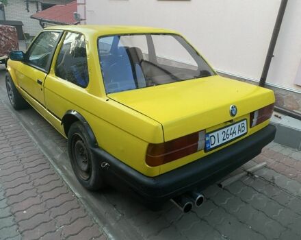 Чорний БМВ 3 Серія, об'ємом двигуна 2 л та пробігом 100 тис. км за 3200 $, фото 3 на Automoto.ua