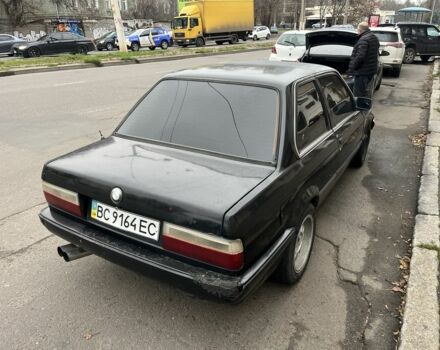 Черный БМВ 3 Серия, объемом двигателя 1.8 л и пробегом 400 тыс. км за 800 $, фото 2 на Automoto.ua