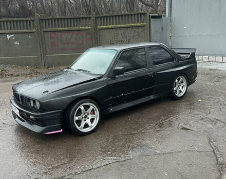 Чорний БМВ 3 Серія, об'ємом двигуна 1.77 л та пробігом 100 тис. км за 7800 $, фото 2 на Automoto.ua