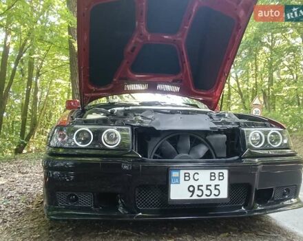 Черный БМВ 3 Серия, объемом двигателя 1.8 л и пробегом 250 тыс. км за 4500 $, фото 31 на Automoto.ua