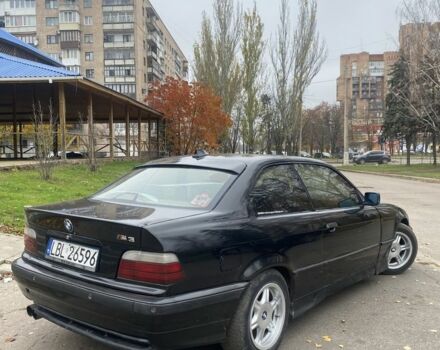 Чорний БМВ 3 Серія, об'ємом двигуна 1.6 л та пробігом 239 тис. км за 1600 $, фото 2 на Automoto.ua