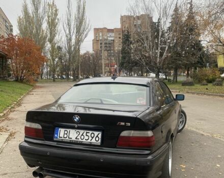 Чорний БМВ 3 Серія, об'ємом двигуна 1.6 л та пробігом 239 тис. км за 1600 $, фото 3 на Automoto.ua