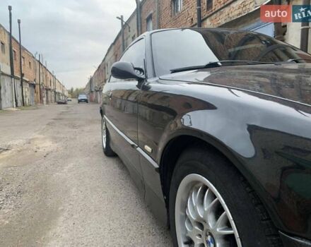 Чорний БМВ 3 Серія, об'ємом двигуна 1.6 л та пробігом 300 тис. км за 3500 $, фото 5 на Automoto.ua