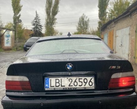 Чорний БМВ 3 Серія, об'ємом двигуна 0 л та пробігом 300 тис. км за 2200 $, фото 5 на Automoto.ua