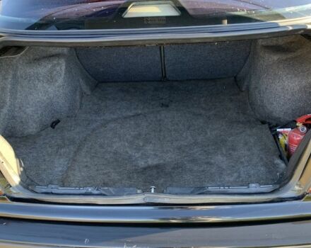 Чорний БМВ 3 Серія, об'ємом двигуна 1.8 л та пробігом 282 тис. км за 3700 $, фото 4 на Automoto.ua