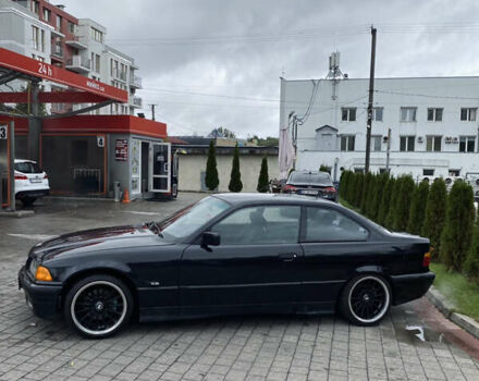 Чорний БМВ 3 Серія, об'ємом двигуна 1.99 л та пробігом 464 тис. км за 4500 $, фото 3 на Automoto.ua