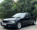 Черный БМВ 3 Серия, объемом двигателя 1.6 л и пробегом 212 тыс. км за 1600 $, фото 1 на Automoto.ua