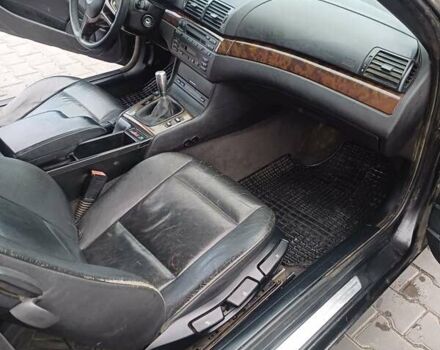 Черный БМВ 3 Серия, объемом двигателя 1.9 л и пробегом 354 тыс. км за 4000 $, фото 5 на Automoto.ua