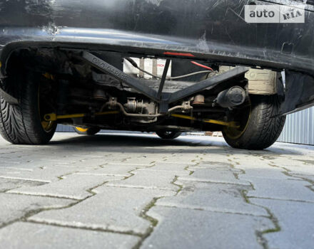 Чорний БМВ 3 Серія, об'ємом двигуна 3 л та пробігом 160 тис. км за 13000 $, фото 6 на Automoto.ua