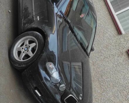 Черный БМВ 3 Серия, объемом двигателя 1 л и пробегом 2 тыс. км за 3000 $, фото 8 на Automoto.ua