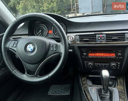 Черный БМВ 3 Серия, объемом двигателя 2.5 л и пробегом 154 тыс. км за 8500 $, фото 11 на Automoto.ua