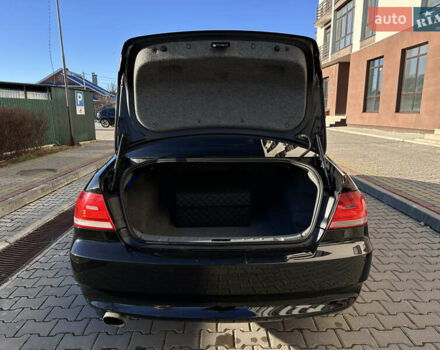 Черный БМВ 3 Серия, объемом двигателя 2 л и пробегом 268 тыс. км за 8250 $, фото 18 на Automoto.ua