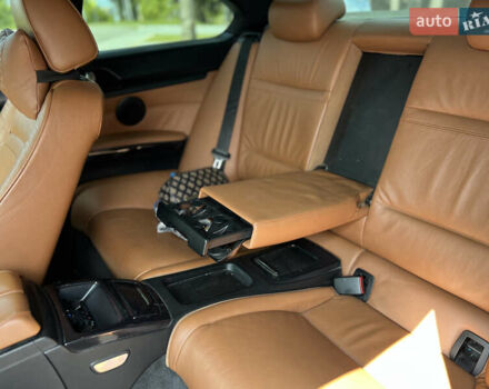 Чорний БМВ 3 Серія, об'ємом двигуна 2 л та пробігом 228 тис. км за 9000 $, фото 5 на Automoto.ua