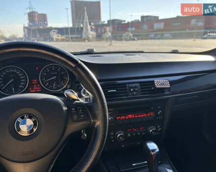 Черный БМВ 3 Серия, объемом двигателя 2.5 л и пробегом 188 тыс. км за 10490 $, фото 8 на Automoto.ua