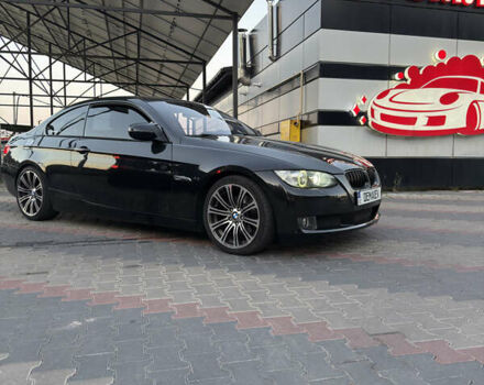 Черный БМВ 3 Серия, объемом двигателя 2 л и пробегом 267 тыс. км за 11999 $, фото 8 на Automoto.ua