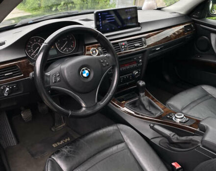 Чорний БМВ 3 Серія, об'ємом двигуна 3 л та пробігом 212 тис. км за 8500 $, фото 5 на Automoto.ua