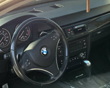 Чорний БМВ 3 Серія, об'ємом двигуна 3 л та пробігом 217 тис. км за 8499 $, фото 27 на Automoto.ua