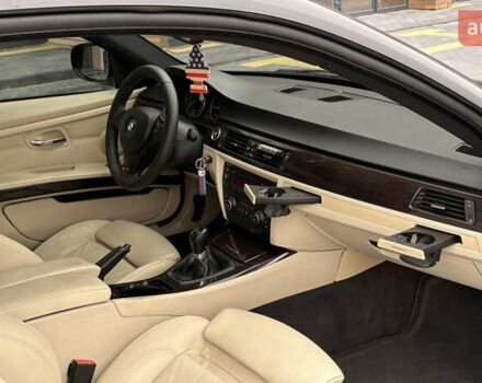 Чорний БМВ 3 Серія, об'ємом двигуна 2 л та пробігом 312 тис. км за 10300 $, фото 19 на Automoto.ua