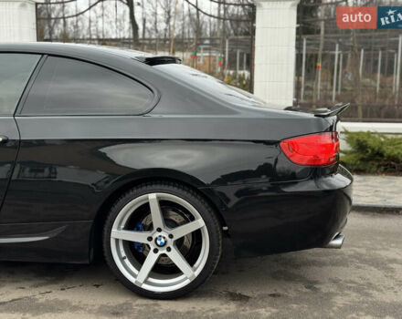 Чорний БМВ 3 Серія, об'ємом двигуна 2 л та пробігом 315 тис. км за 9500 $, фото 9 на Automoto.ua