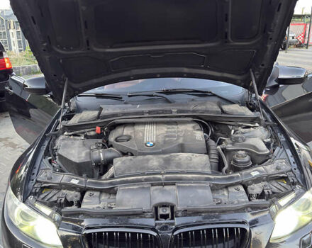 Черный БМВ 3 Серия, объемом двигателя 2 л и пробегом 267 тыс. км за 11999 $, фото 32 на Automoto.ua
