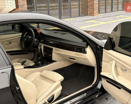 Чорний БМВ 3 Серія, об'ємом двигуна 2 л та пробігом 312 тис. км за 10300 $, фото 16 на Automoto.ua