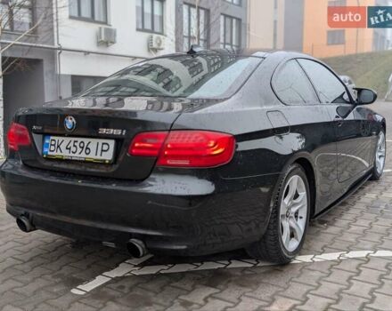 Черный БМВ 3 Серия, объемом двигателя 3 л и пробегом 204 тыс. км за 10000 $, фото 21 на Automoto.ua