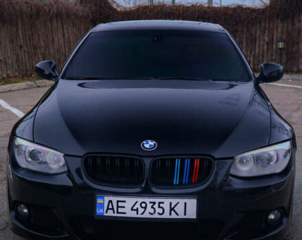 Черный БМВ 3 Серия, объемом двигателя 3 л и пробегом 180 тыс. км за 8700 $, фото 3 на Automoto.ua