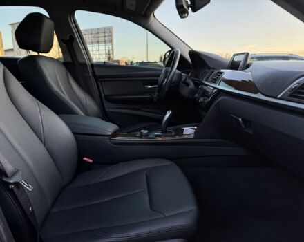 Чорний БМВ 3 Серія, об'ємом двигуна 2 л та пробігом 225 тис. км за 12300 $, фото 22 на Automoto.ua