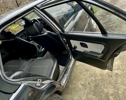 Чорний БМВ 3 Серія, об'ємом двигуна 1.8 л та пробігом 159 тис. км за 1799 $, фото 7 на Automoto.ua