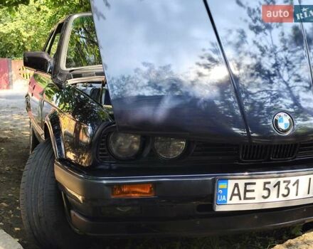 Черный БМВ 3 Серия, объемом двигателя 2 л и пробегом 270 тыс. км за 4800 $, фото 7 на Automoto.ua