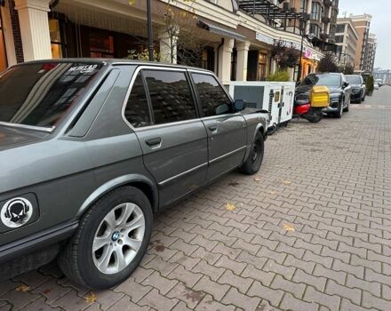 Черный БМВ 3 Серия, объемом двигателя 2 л и пробегом 240 тыс. км за 1400 $, фото 2 на Automoto.ua