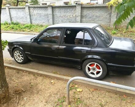 Чорний БМВ 3 Серія, об'ємом двигуна 1.8 л та пробігом 286 тис. км за 951 $, фото 4 на Automoto.ua