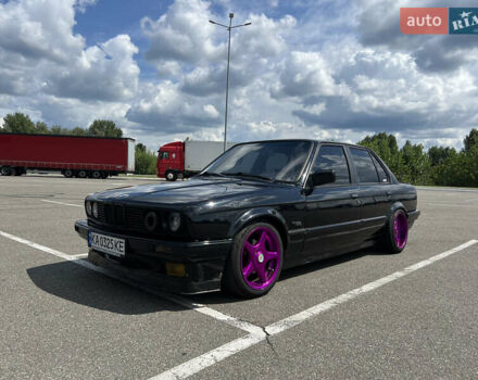 Черный БМВ 3 Серия, объемом двигателя 2.5 л и пробегом 300 тыс. км за 2500 $, фото 1 на Automoto.ua