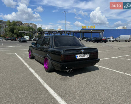 Черный БМВ 3 Серия, объемом двигателя 2.5 л и пробегом 300 тыс. км за 2500 $, фото 4 на Automoto.ua