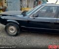 Черный БМВ 3 Серия, объемом двигателя 1.8 л и пробегом 200 тыс. км за 1200 $, фото 1 на Automoto.ua