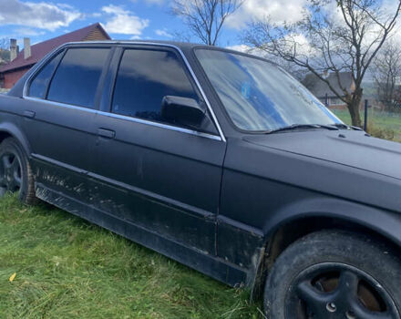 Черный БМВ 3 Серия, объемом двигателя 1.8 л и пробегом 400 тыс. км за 1900 $, фото 2 на Automoto.ua