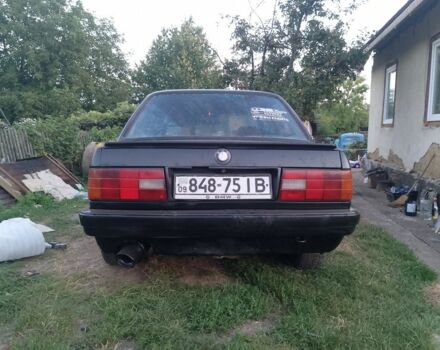 Черный БМВ 3 Серия, объемом двигателя 1.8 л и пробегом 308 тыс. км за 1100 $, фото 1 на Automoto.ua