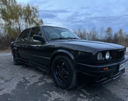 Черный БМВ 3 Серия, объемом двигателя 1.6 л и пробегом 300 тыс. км за 1500 $, фото 9 на Automoto.ua