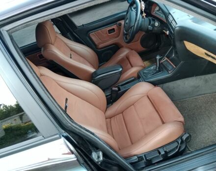 Чорний БМВ 3 Серія, об'ємом двигуна 2 л та пробігом 222 тис. км за 8500 $, фото 9 на Automoto.ua