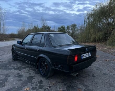 Черный БМВ 3 Серия, объемом двигателя 1.6 л и пробегом 300 тыс. км за 1500 $, фото 3 на Automoto.ua