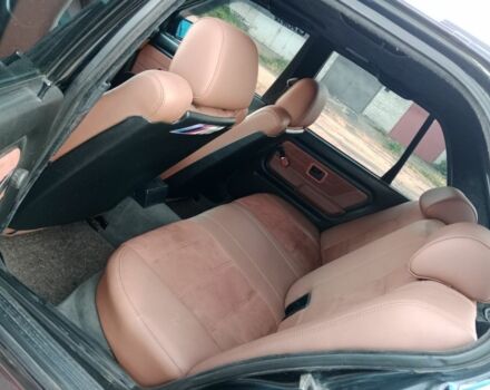 Чорний БМВ 3 Серія, об'ємом двигуна 2 л та пробігом 222 тис. км за 8500 $, фото 11 на Automoto.ua