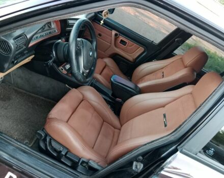 Чорний БМВ 3 Серія, об'ємом двигуна 2 л та пробігом 222 тис. км за 8500 $, фото 10 на Automoto.ua